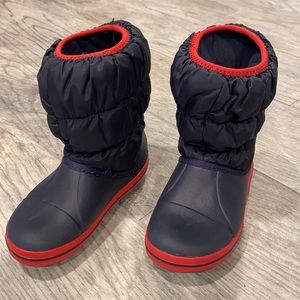 Crocs Boys Winter Puff Boots - Navy size 11
